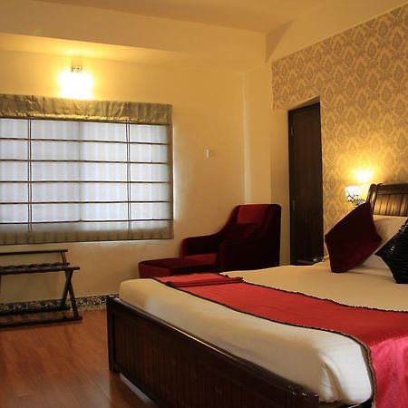 Orchid Suites - A Boutique Hotel Bangalore Off Residency Road מראה חיצוני תמונה