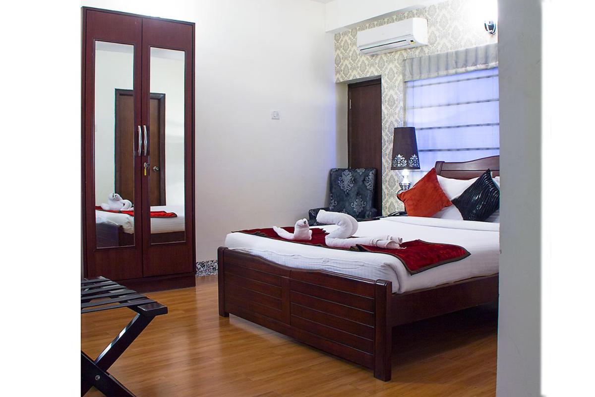 Orchid Suites - A Boutique Hotel Bangalore Off Residency Road מראה חיצוני תמונה