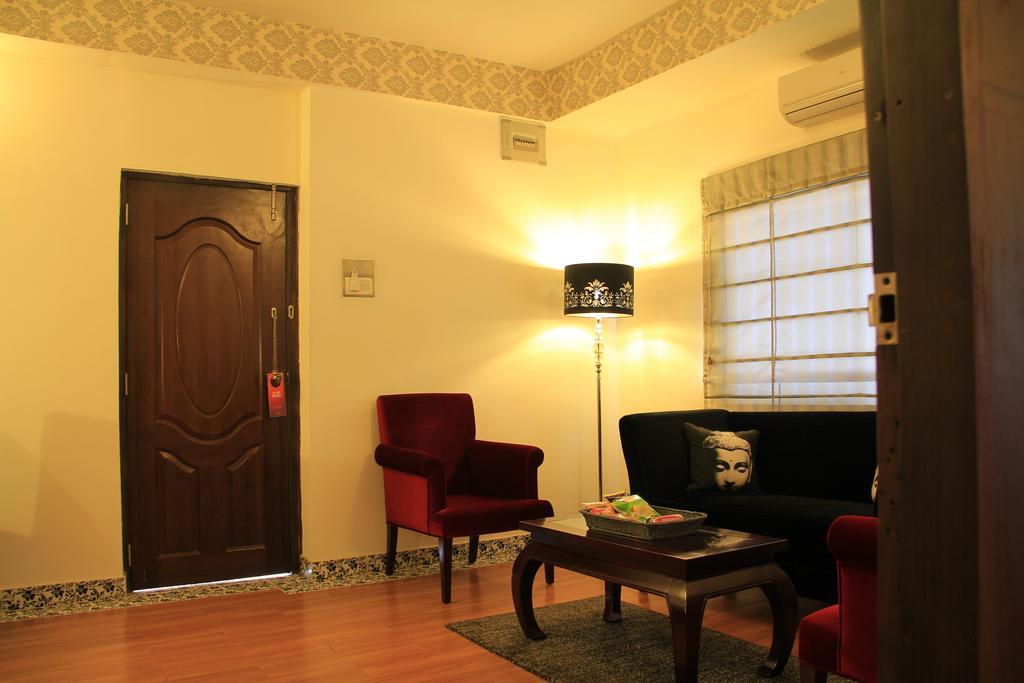 Orchid Suites - A Boutique Hotel Bangalore Off Residency Road מראה חיצוני תמונה