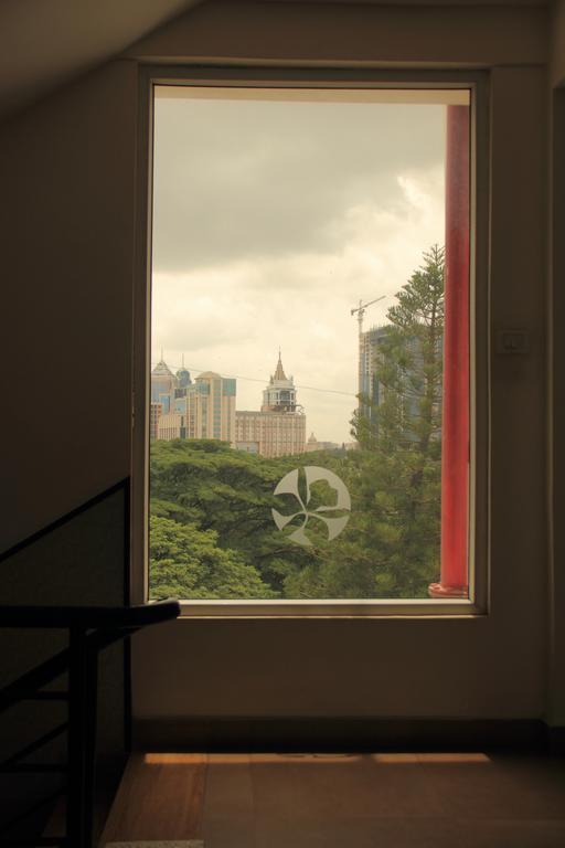 Orchid Suites - A Boutique Hotel Bangalore Off Residency Road מראה חיצוני תמונה
