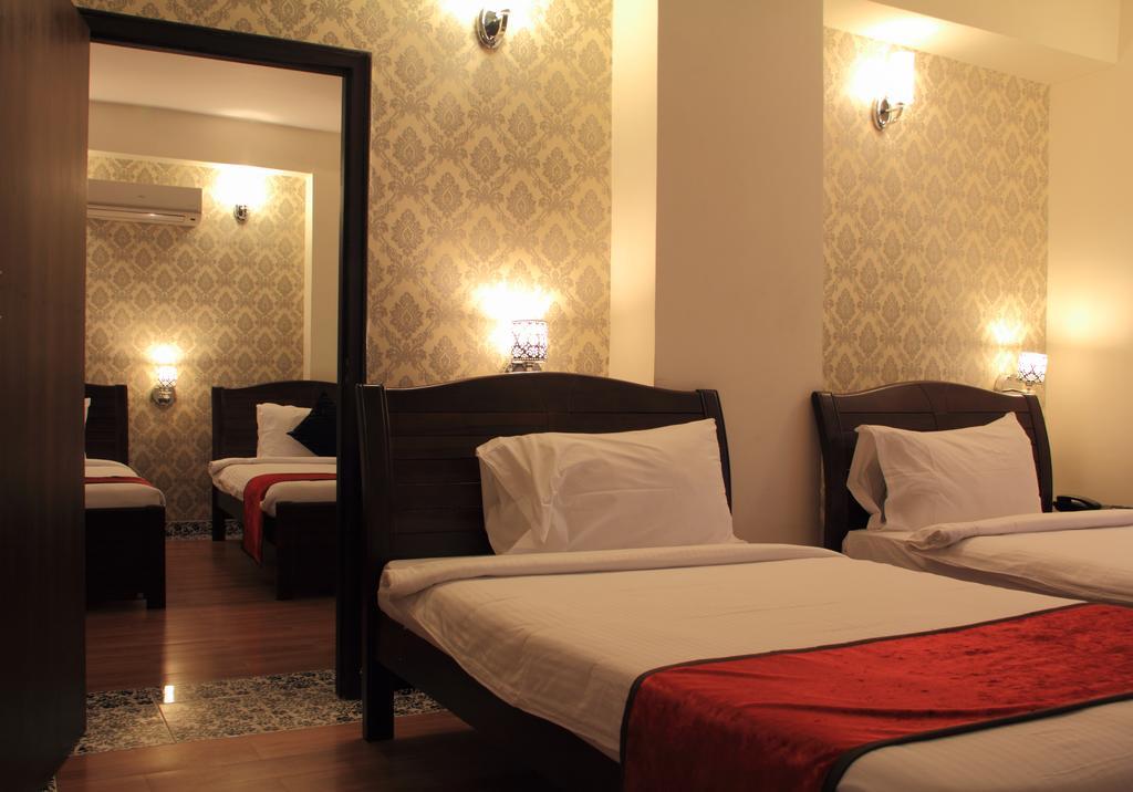 Orchid Suites - A Boutique Hotel Bangalore Off Residency Road מראה חיצוני תמונה