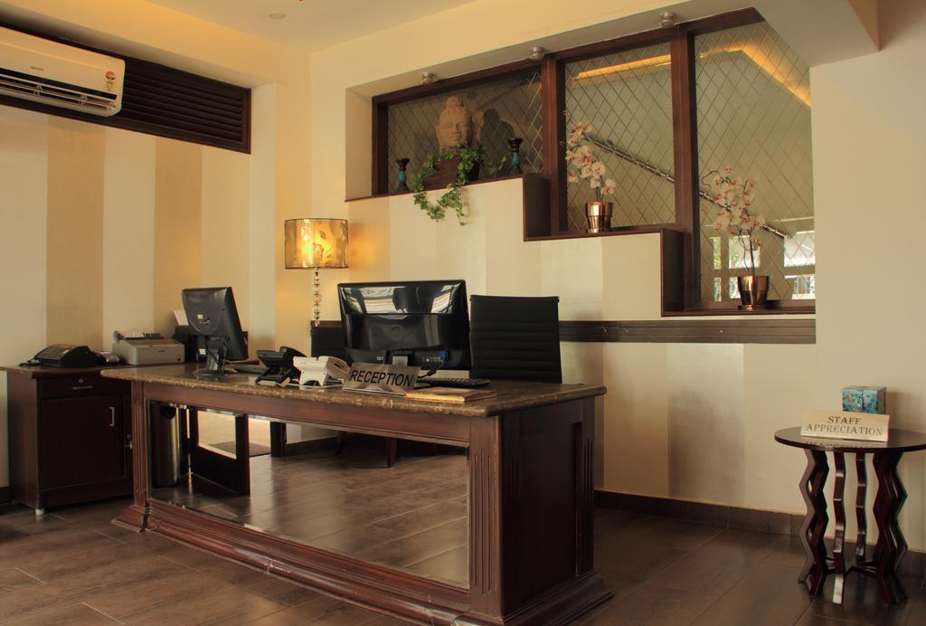 Orchid Suites - A Boutique Hotel Bangalore Off Residency Road מראה חיצוני תמונה